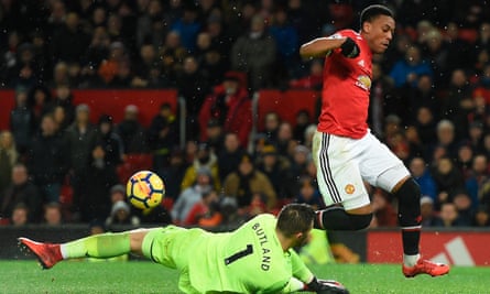 Anthony Martial has been in good form for Manchester United but the impending arrival of Alexis Sánchez threatens his starting place.
