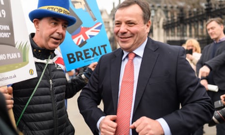 Arron Banks encounters anti-Brexit campaigner outside parliament in 2019
