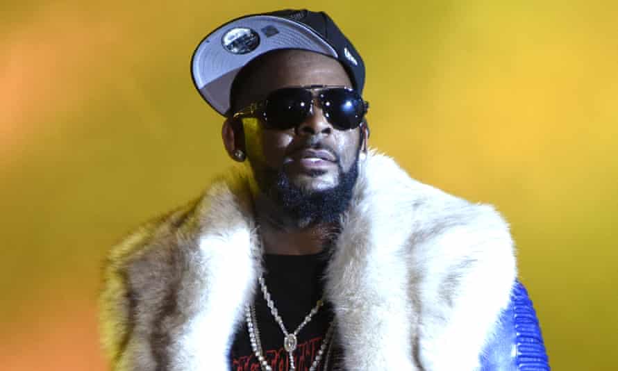 pics R Kelly Young Pictures abusive cult r kelly