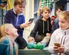 Sweden to implement nationwide mobile phone ban in schools