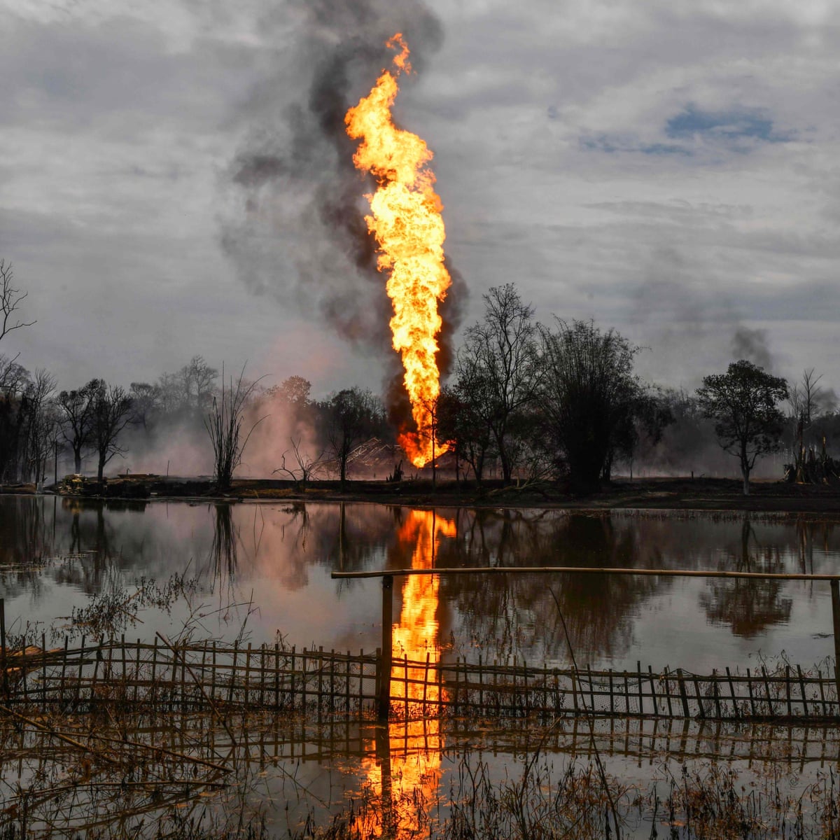 India Oil Well Fire Extinguished After Five Months World News The Guardian