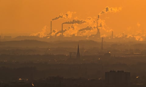 Carbon emissions rise in the sky