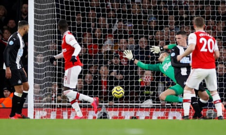 Arsenal’s Nicolas Pepe scores their second goal.