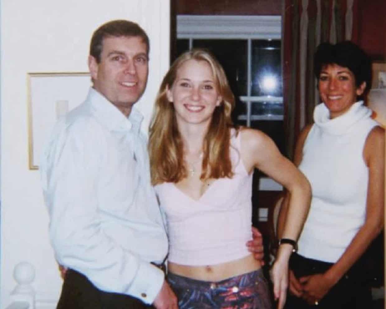 Los últimos correos electrónicos de Epstein arrojan más dudas sobre la afirmación de Andrés de haber roto relaciones. Los últimos correos electrónicos de Epstein arrojan más dudas sobre la afirmación de Andrés de haber roto relaciones.