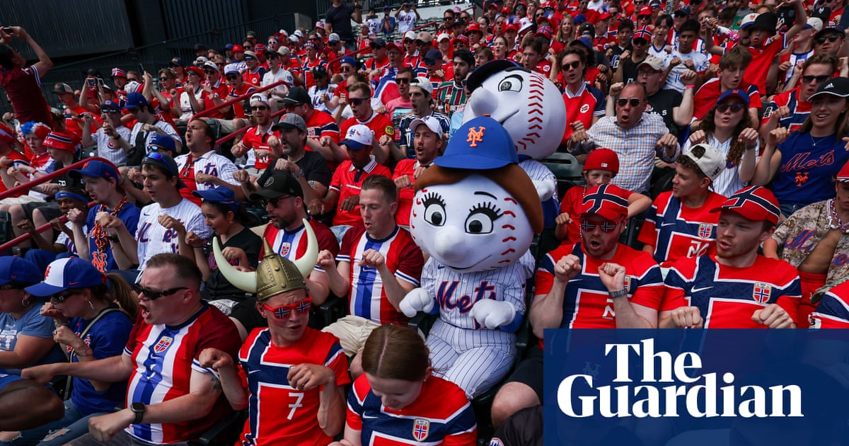 ‘¿Qué es más americano que el béisbol?’: La Copa del Mundo trae aficionados, cánticos y entusiasmo al pasatiempo nacional