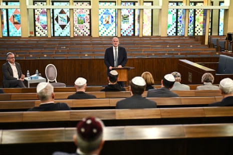 Ed Davey, the Lib Dem leader, visiting Western Marble Arch synagogue in central London this afternoon.