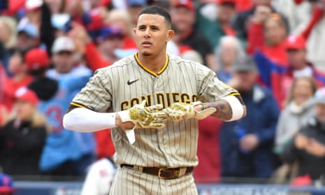 Manny Machado reportedly agrees to $350m, 11-year deal with Padres | MLB | The Guardian