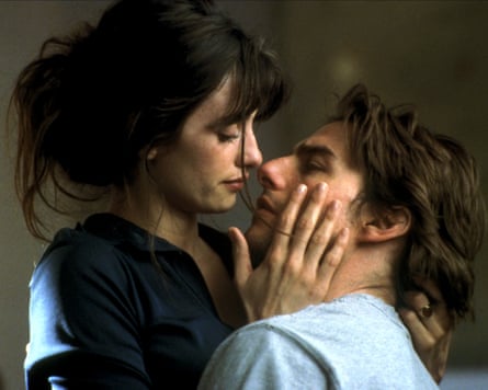 Penélope Cruz and Tom Cruise in Vanilla Sky.