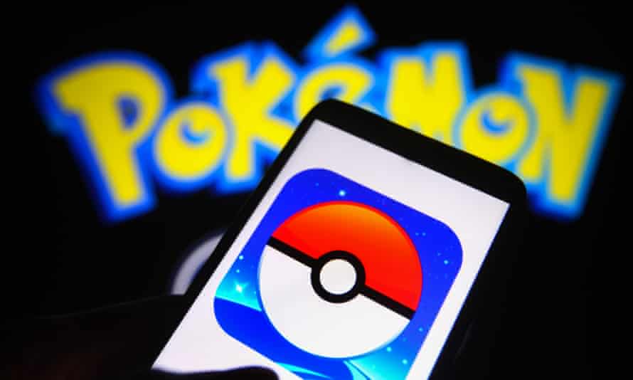 Pokémon Go logo on a smartphone.