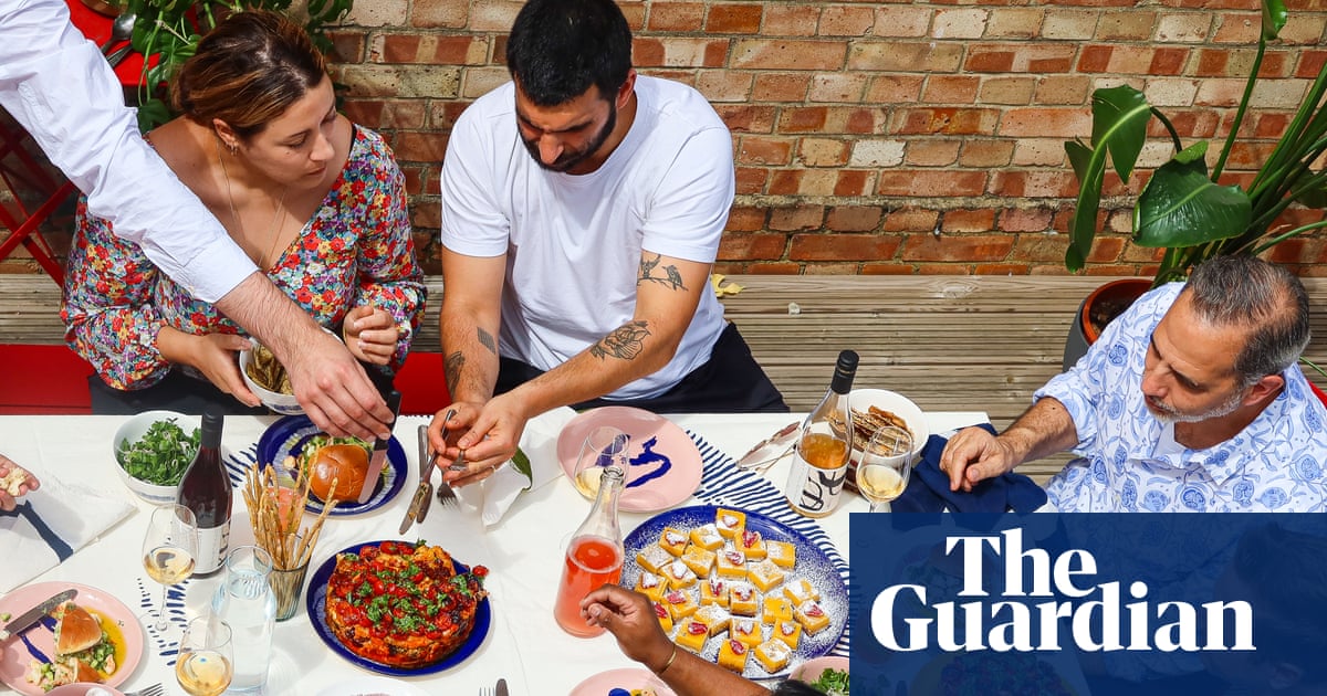 Bright and breezy: Yotam Ottolenghi on simple summer entertaining