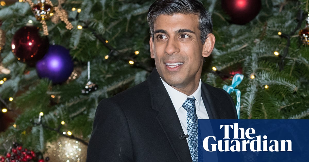 Rishi Sunak swaps Christmas address for surprise phone calls