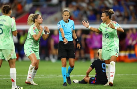 Italy contest the award of the late penalty that led to England’s winning goal.