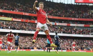 Arsenal FC v Nottingham Forest - Premier League<br>LONDON, ENGLAND - OCTOBER 30: Martin Odegaard celebrates coring the 5th Arsenal goal during the Premier League match between Arsenal FC and Nottingham Forest at Emirates Stadium on October 30, 2022 in London, England. (Photo by Stuart MacFarlane/Arsenal FC via Getty Images)