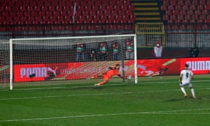 David Marshall makes a crucial save to deny Aleksandar Mitrovic from the penalty spot.