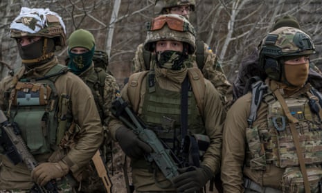 Members of the Kyiv territorial defence unit.