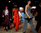 London Fashion Week 2026: le etichette britanniche si ritirano per puntare su stile pratico