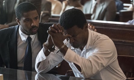 Michael B Jordan and Jamie Foxx in Just Mercy.