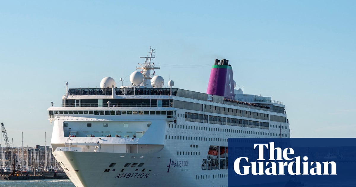France confines more than 1,700 people to cruise ship after suspected norovirus death
