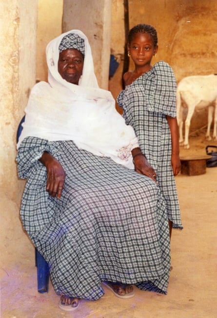 Tante et cousine d'Aïssé N'Diaye en Mauritanie