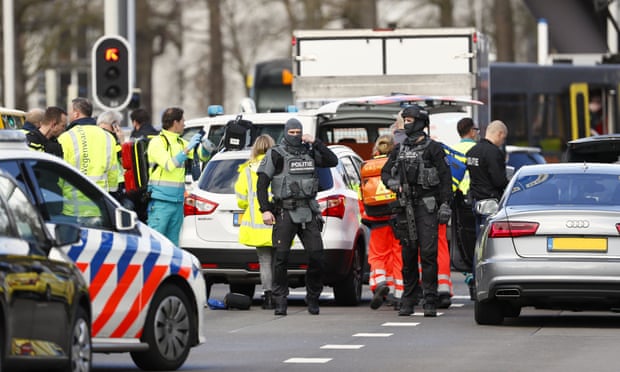 Emergency services at the scene in Utrecht
