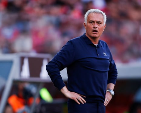 Tân binh đầu tiên Mourinho muốn mang về Real 3 Thirteen years in the making: Madrid's search for a saviour set to end in Mourinho return | José Mourinho | The Guardian