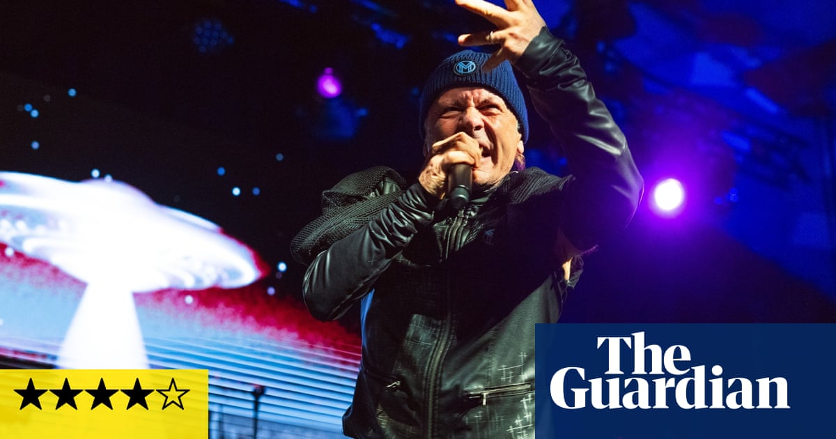 www.theguardian.com