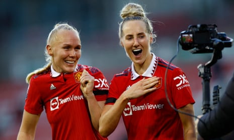 Manchester United's Maria Thorisdóttir and Millie Turner celebrate