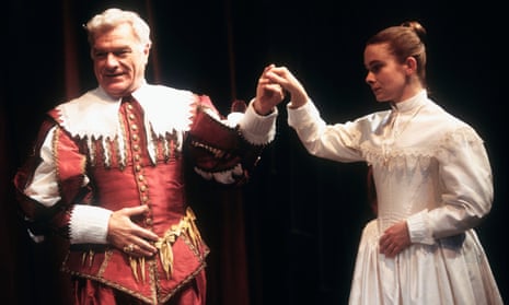 Philip Voss (Bassanes) and Emma Fielding (Penthea) in The Broken Heart by John Ford at the Swan theatre, Stratford-Upon-Avon, in 1994