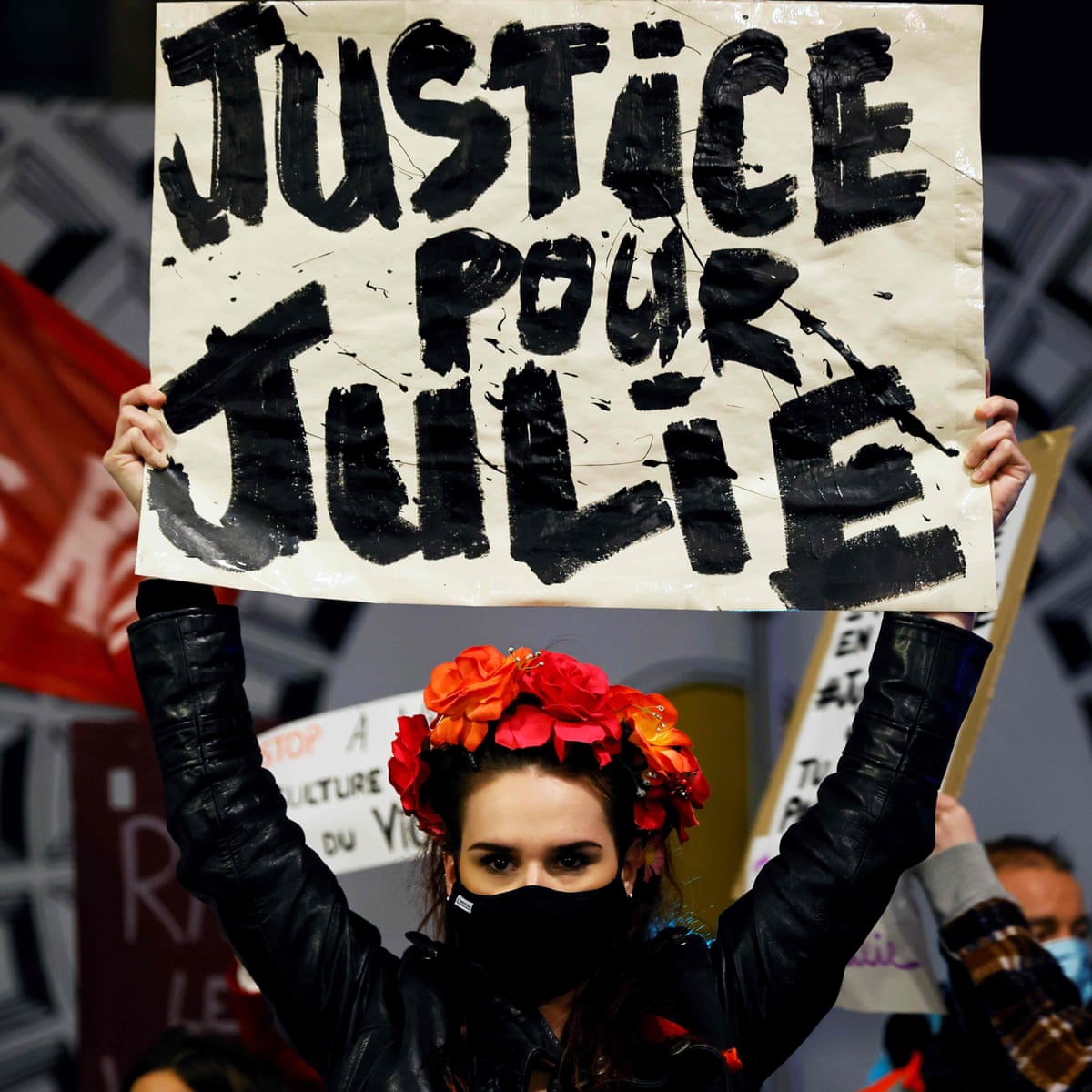 Γαλλία: Η υπόθεση βιασμού της «Ζιλί» συγκλονίζει Outrage over French girl's rape case sparks demand for law to protect minors | France | The Guardian