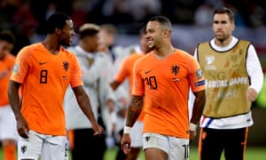 Football Transfer Rumours Wijnaldum And Depay To Join Barcelona Football The Guardian