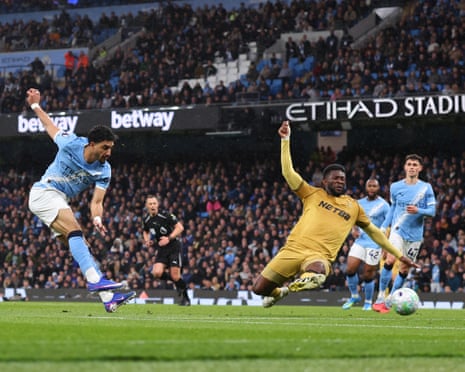 Omar Marmoush turns and shoots to make it 2-0 to Manchester City against Crystal Palace
