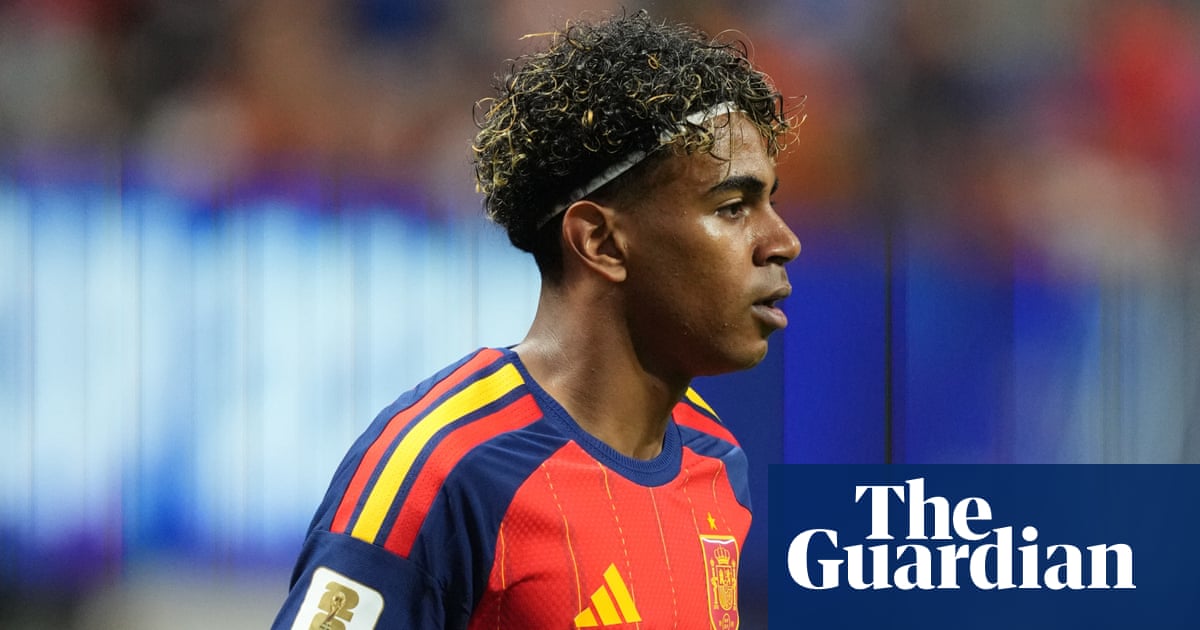 Lamine Yamal a genius ‘like Dalí or Michelangelo’, says Spain’s De la Fuente