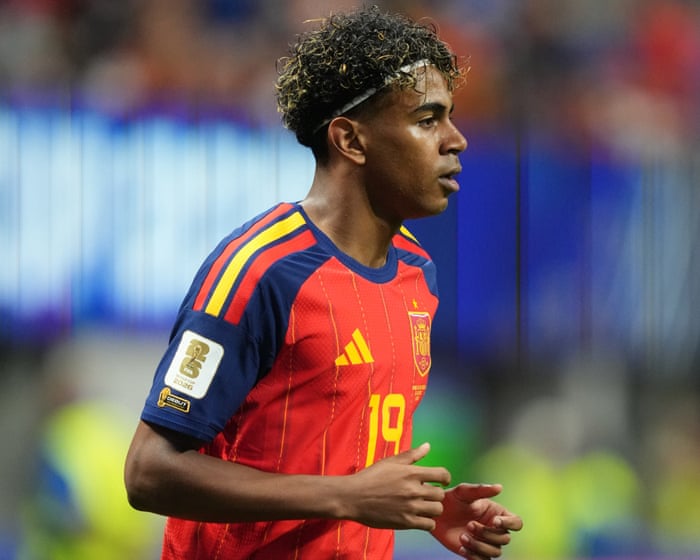 Lamine Yamal a genius ‘like Dalí or Michelangelo’, says Spain’s De la Fuente