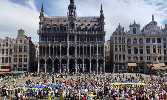 A tribute to Ukraine is organised in Brussels.