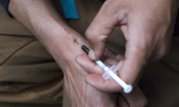 Narcotic pain medication could be alternative treatment for heroin users | World news | The Guardian