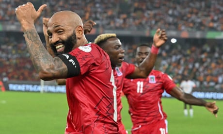 Afcon roundup: hosts Ivory Coast near exit after Equatorial Guinea’s shock win