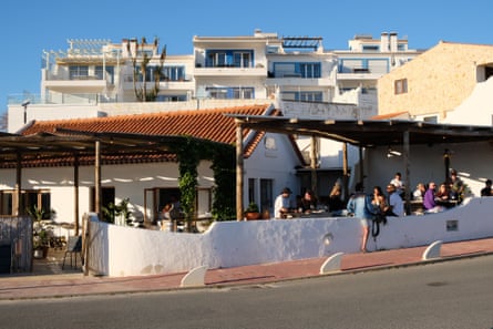 CAL Arrifana, Arrifana Beach, Portugal beach bar