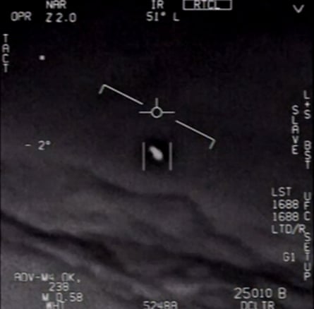 A video grab obtained 28 April 2020 courtesy of the US defense department shows part of an unclassified video taken by navy pilots.