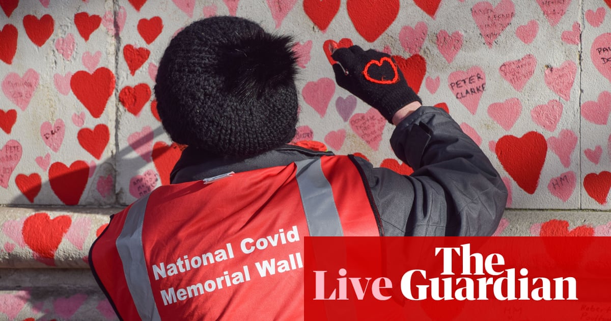 Covid news: Nadine Dorries says under pressure PM ‘very positive’; death toll in US hits 900k – live Covid news: Nadine Dorries says under pressure PM ‘very positive’; death toll in US hits 900k – live
