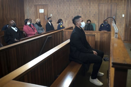Elton Jantjies comparaît devant le tribunal d'instance de Kempton Park à Johannesburg