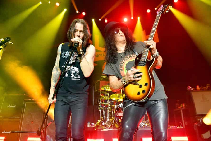 Myles Kennedy and Slash onstage at Hollywood Palladium in 2018.