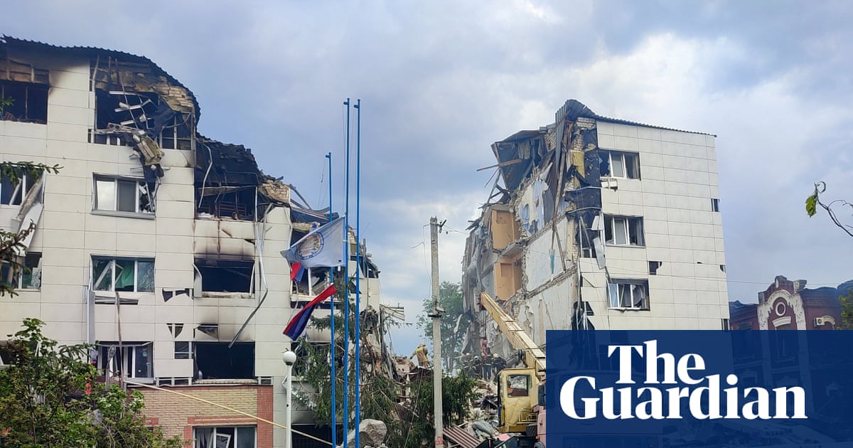 Ενημέρωση για τον πόλεμο στην Ουκρανία: Ο Πούτιν υπόσχεται εκδίκηση αφού κατηγόρησε το Κίεβο για την επίθεση στο Λουχάνσκ, όπως λέει ότι σκότωσε έξι