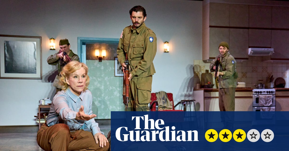 The Land of the Living review – resonant saga of displaced people told by Juliet Stevenson and a star in the making | Theatre The Land of the Living review – resonant saga of displaced people told by Juliet Stevenson and a star in the making | Theatre