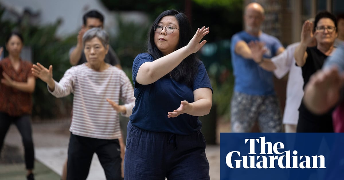 My first time doing tai chi: ‘It feels like my brain is solving a Rubik's Cube' | Australian lifestyle