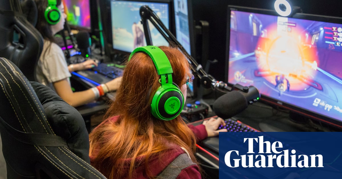 Fights, camera, action the beginner's guide to streaming video games