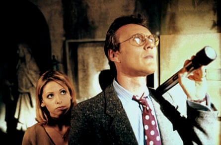 Sarah Michelle Gellar and Anthony Head in Buffy the Vampire Slayer