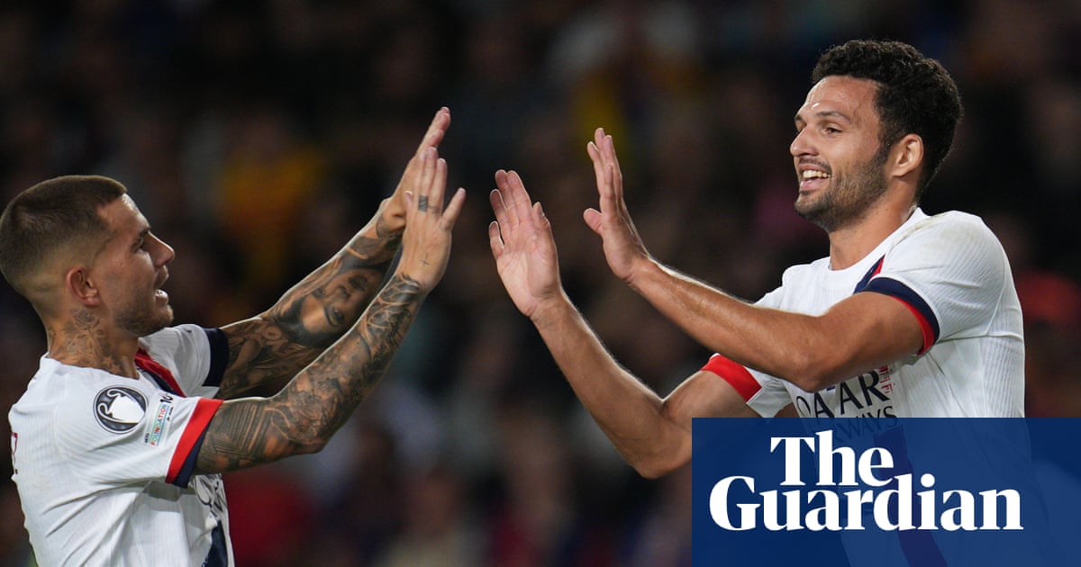 Paris Saint-Germain stun Barcelona with late Gonçalo Ramos winner