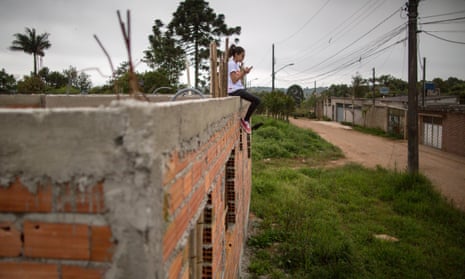 Luana Nunes’s home internet connection is very weak and unstable – for anything urgent, she has to roam her neighbourhood trying to pick up a signal in higher places.