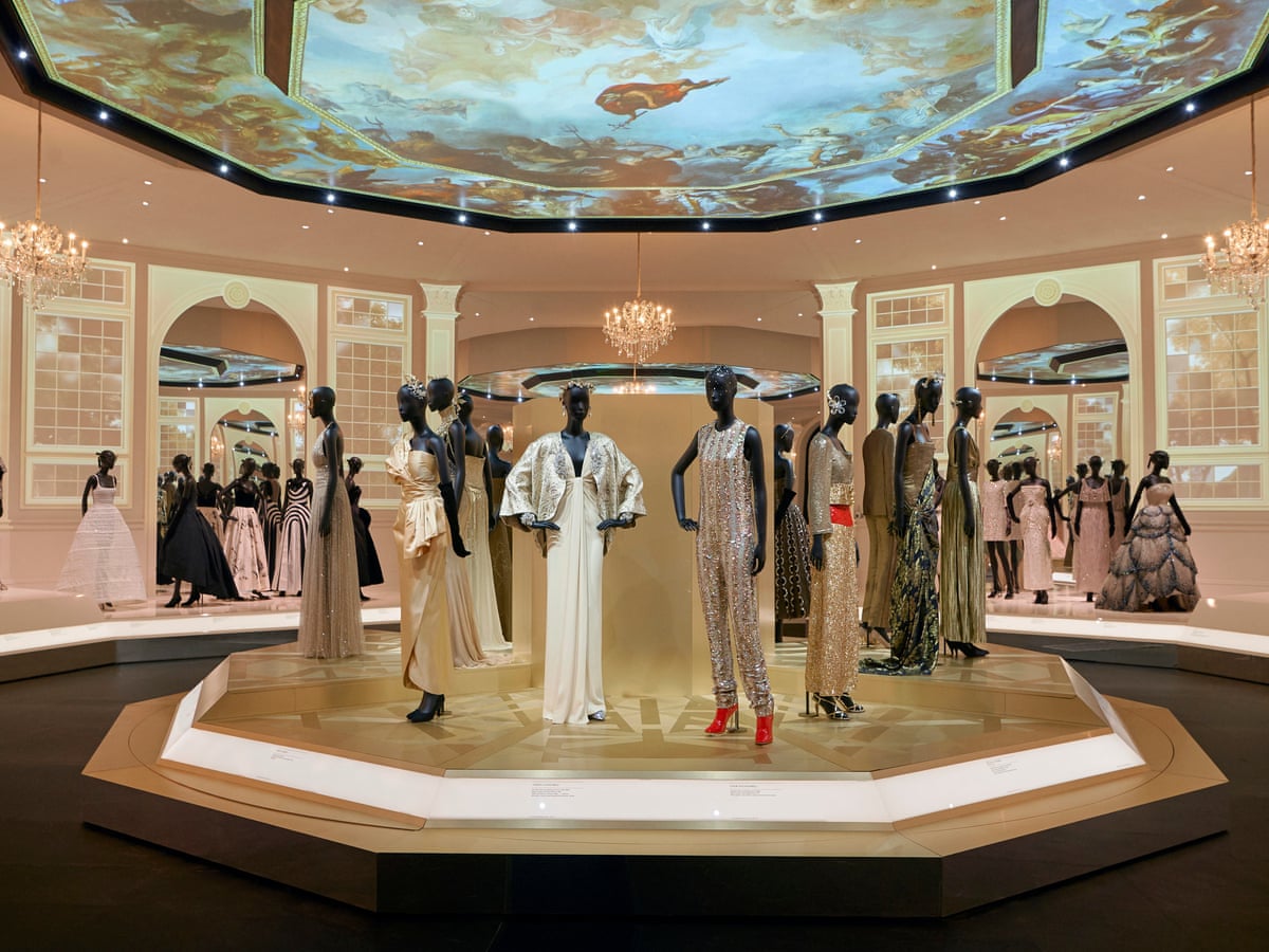 Dior exhibit schedule Outlet