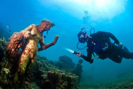 Gianfranco Rosi’s documentary shows the submerged ruins of Baia, where robed marble figures still stand on the seabed.